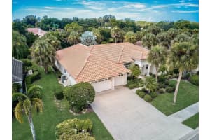 2112 CALUSA LAKES BLVD, NOKOMIS, FL 34275 Sold 10/28/22