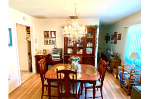 390 301 BLVD W #7D, BRADENTON, FL 34205 Sold 10/17/22