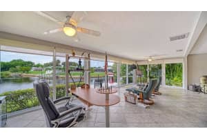 2222 RIVERBLUFF PKWY #281, SARASOTA, FL 34231 Sold 11/14/22