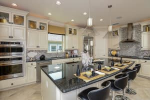 6118 GRANDVIEW HILL CT, BRADENTON, FL 34203 Sold 10/22/23