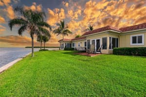 4964 GULF OF MEXICO DR #24, LONGBOAT KEY, FL 34228 Sold 10/24/22