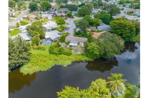 6410 38TH AVENUE CIR W, BRADENTON, FL 34209 Sold 10/12/22