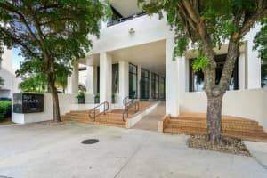1255 N GULFSTREAM AVE #208, SARASOTA, FL 34236 Sold 04/05/23
