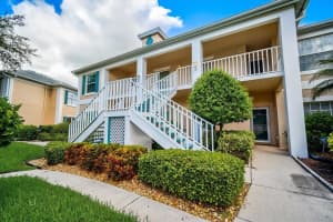 4214 CADDIE DR E #201, BRADENTON, FL 34203 Sold 11/08/22