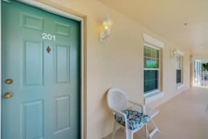 4214 CADDIE DR E #201, BRADENTON, FL 34203 Sold 11/08/22