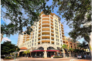 100 CENTRAL AVE #B405, SARASOTA, FL 34236 Sold 12/14/22
