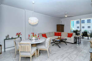 100 CENTRAL AVE #B405, SARASOTA, FL 34236 Sold 12/14/22