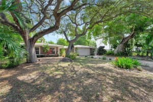 567 VENICE LN, SARASOTA, FL 34242 Sold 02/21/23
