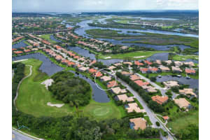 10902 WINDING STREAM WAY, BRADENTON, FL 34212 Sold 10/31/22