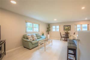 303 47th Ave Dr W, Bradenton, FL 34207, Sold 01/10/23