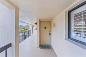 800 S HUDSON AVE #201, SARASOTA, FL 34236 Sold 03/03/23