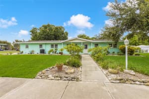 150 HOLLY AVE, SARASOTA, FL 34243 Sold 09/26/22