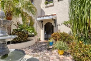 6101 34TH ST W #28F, BRADENTON, FL 34210 Sold 12/01/22