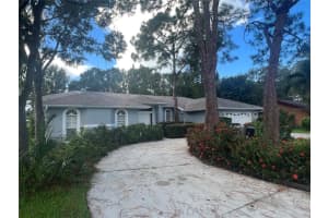 5606 BENEVA WOODS CIR, SARASOTA, FL 34233 Sold 11/10/22