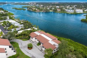 6281 MIDNIGHT PASS RD #6281, SARASOTA, FL 34242 Sold 12/22/22