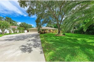 319 MIMOSA CIR, SARASOTA, FL 34232 Sold 11/30/22