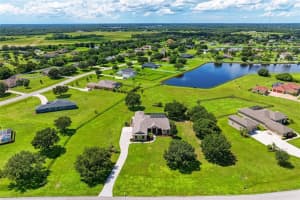 4303 WOLF RIDGE XING, PARRISH, FL 34219 Sold 10/28/22