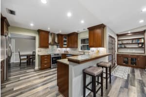 6010 95TH STREET CIR E, BRADENTON, FL 34202 Sold 03/22/23