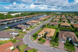 1702 E 5TH ST, PALMETTO, FL 34221 Sold 01/06/23