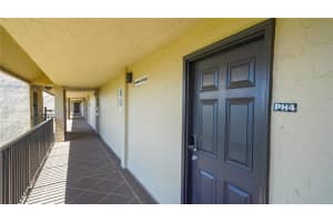 4540 GULF OF MEXICO DR #PH4, LONGBOAT KEY, FL 34228 Sold 02/15/23