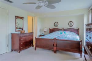 630 FOXWORTH LN, HOLMES BEACH, FL 34217 Sold 02/10/23