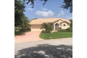 4174 HEARTHSTONE DR, SARASOTA, FL 34238 Sold 11/11/22