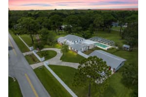 2843 47th St, Sarasota, FL 34234, Sold 04/20/23