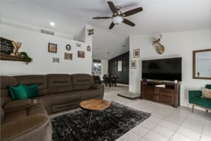 9606 27TH AVE E, PALMETTO, FL 34221 Sold 10/26/22
