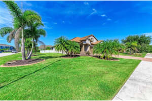 5503 74TH PL E, ELLENTON, FL 34222 Sold 12/06/22
