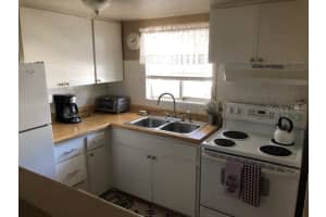 2068 Canal Dr, Bradenton, FL 34207, Sold 02/23/23