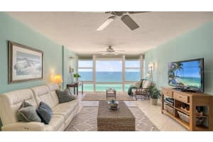 5300 Gulf Dr, Holmes Beach, FL 34217, Sold 03/15/23