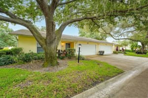 4035 OAKHURST DR, SARASOTA, FL 34233 Sold 11/18/22