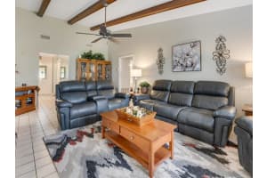 4434 MEADOW CREEK CIR, SARASOTA, FL 34233 Sold 11/14/22