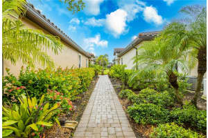 8256 Varenna Dr, Sarasota, FL 34231, Sold 02/22/23