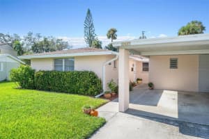 2427 Terry Ln, Sarasota, FL 34231, Sold 11/18/22