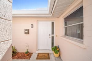2427 Terry Ln, Sarasota, FL 34231, Sold 11/18/22