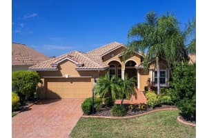 6532 41st Ct E, Sarasota, FL 34243, Sold 11/28/22