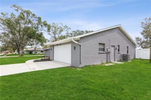 3016 50TH AVENUE DR E, BRADENTON, FL 34203 Sold 11/17/22