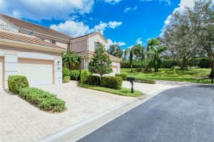 5239 Parisienne Pl, Sarasota, FL 34238, Sold 02/02/23