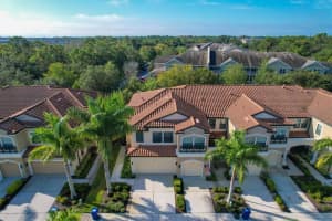 4951 Oarsman Ct, Sarasota, FL 34243, Sold 11/04/22