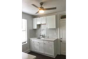 401 COLONIA LN E #B, NOKOMIS, FL 34275 - MLS#MFRA4549329