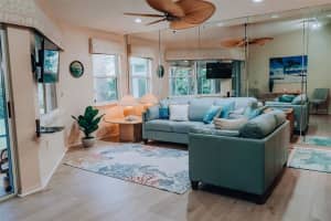 1219 Siesta Bayside Dr, Siesta Key, FL 34242, Sold 12/21/22