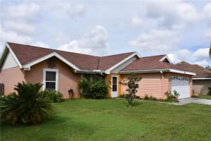 3570 65TH AVENUE CIR E, SARASOTA, FL 34243 Sold 01/18/23