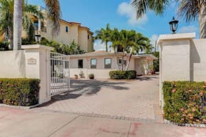 236 Boulevard of the Presidents, Sarasota, FL 34236, Sold 02/21/23
