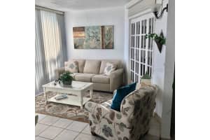 6472 SEAGULL DR #301, BRADENTON, FL 34210 Sold 01/17/23