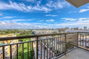 800 N Tamiami Trl, Sarasota, FL 34236, Sold 12/20/22