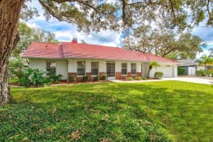 270 MIMOSA CIR, SARASOTA, FL 34232 Sold 12/09/22