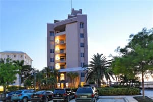 306 Golden Gate Point, Sarasota, FL 34236, Sold 10/10/22
