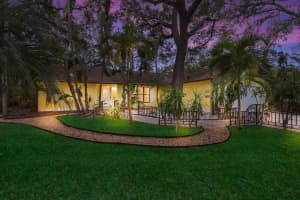 3690 POND VIEW LN, SARASOTA, FL 34235 Sold 12/09/22