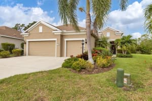 1938 CROOKED LAKE CIR, BRADENTON, FL 34211 Sold 12/22/22